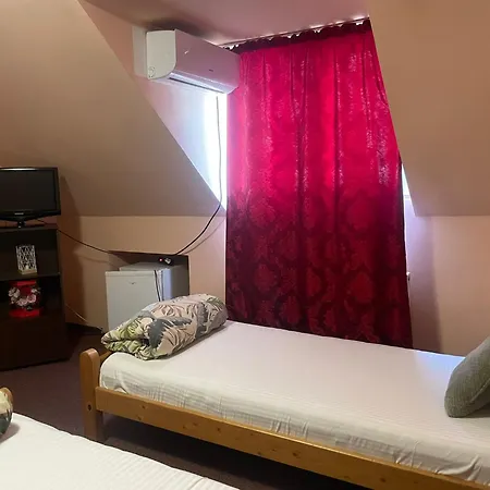 Pensiunea Texas Self Check-in Pensjonat